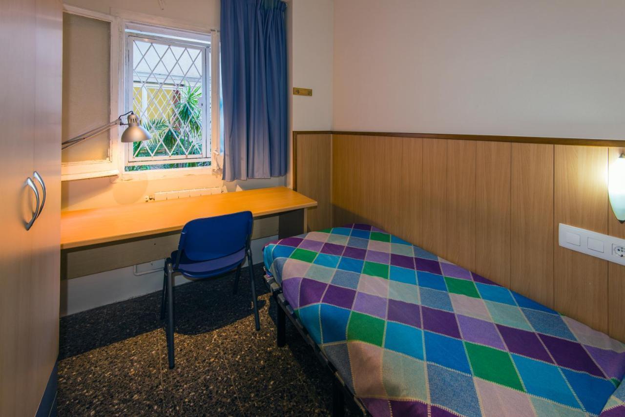 Residencia Sants Hostel Barcelona Ruang foto